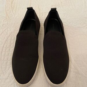 Banana Republic Recycled Knit Slip On Sneakers